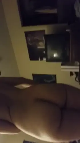 Amateur girlfriend showing what shes made of