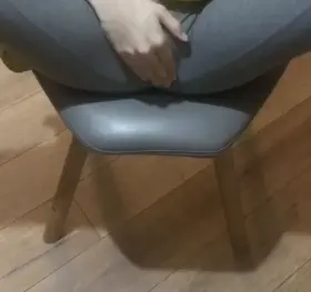 Wanna fuck me in the puddle I’ve made for you, daddy?💦💦