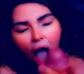 Pretty cumhungry slut getting a massive facial
