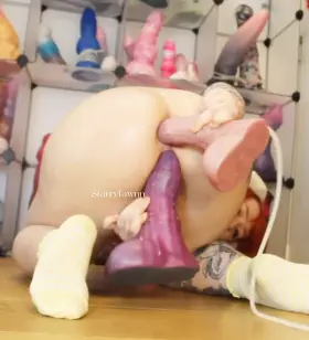 2 dildos is better than 1