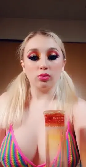 Can I sit on your lap?🤤