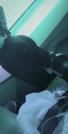 Dropping my ass in the gym after a nice workout.