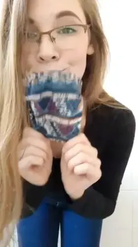 19yr old striping at work