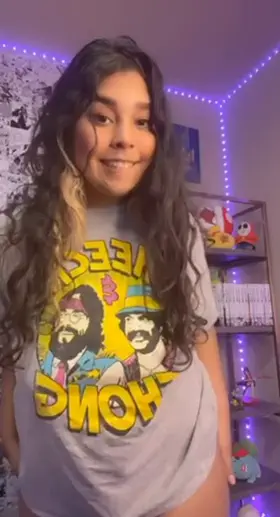 Would you accept a nude first the date?