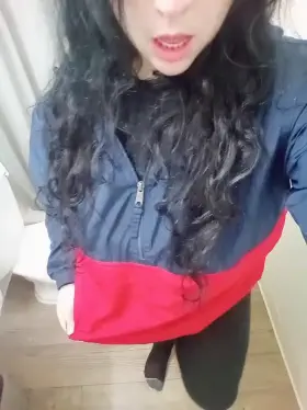 35 year working mom of one having confidence ;))