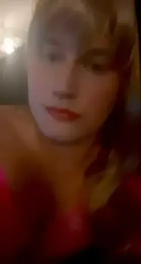 Ill wear whatever you want as long as it comes in pink 👸🏼