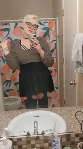 This is the outfit I seduced Daddy with when I bootycalled him. 🥰