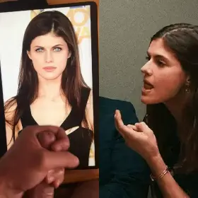 Alexandra Daddario pidiendo leche