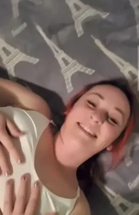 So happy to touch my titties for you 🤗