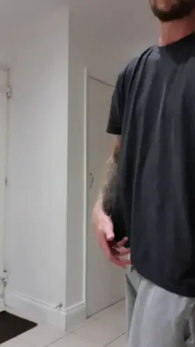 [35] Oh hey there!....DMs Open!