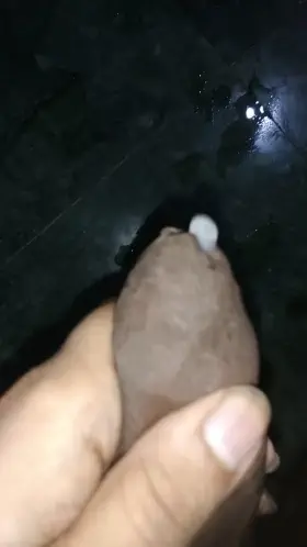 My foreskin for the 1st time M(20)