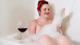 Learned how to make GIF's today, NBD actually BD -- a pale, Ginger monster was created! 😘