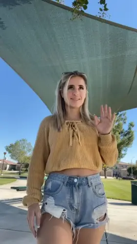 If you were my neighbor would you breed me? 😋