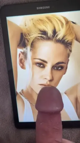 Kristen Stewart huge cum facial