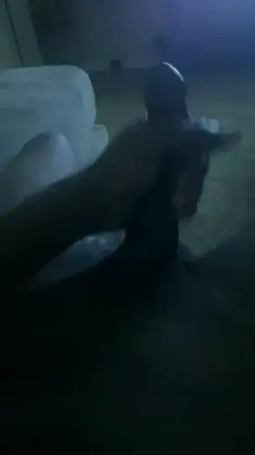 So horny🤤 Hmu🥰