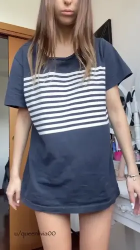 I’m so small but I always surprise who take off my shirt