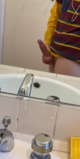 WHO HAS THE MOST GIANT COCK ??? IM ON A MISSION TO FIND ONE 🤤🍆 𝙃𝙚𝙡𝙥 𝙢𝙚 𝙛𝙞𝙣𝙙 𝙖 𝙜𝙞𝙖𝙣𝙩 𝙘𝙤𝙘𝙠