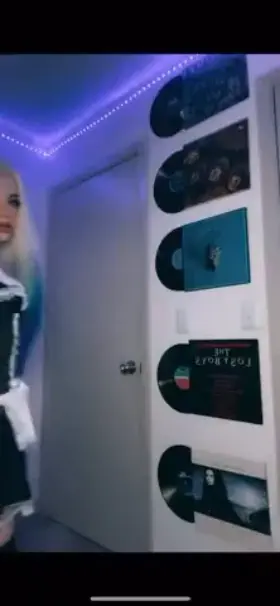 [OC] Did somebody order room service? 😛