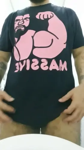 been awhile since I last posted some proper pissing stuff. glad I'm back to the kink