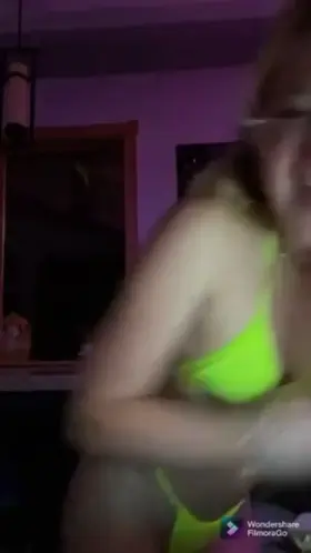 Accidental boob flash live on TikTok