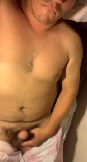 Who wants daddy’s meat for breakfast?👅🤤