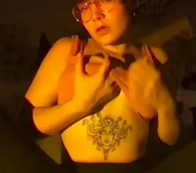 Upvote if i gave you a boner 😋