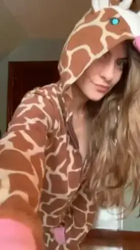 I’m not a giraffe but I can still give you neck