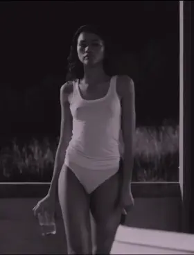 Zendaya - Subtle jiggle plot in 'Malcolm & Marie'