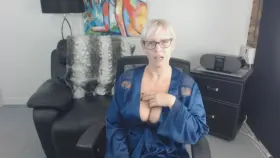 I wish you could have a little squeeze of my big boobies to see how great they feel 🤗 xx 57yo (f) (OC) 🇦🇺