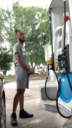 Standing at the gas station stroking my DICK 🥴