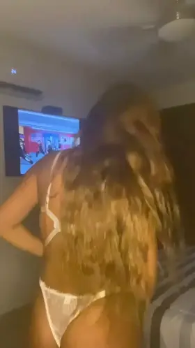 I am a lovable and playful latina girl