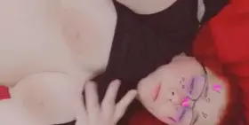 🤤your tongue on my tits would he so good right now