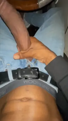 You’re about to get the vaccine….”don’t worry the syringe isn’t that big.”😏