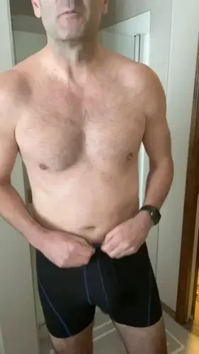 47 [M4FM] #toronto March 11-12. Can host a fun night at my hotel. Sound on.