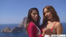 [Vixen] Ginebra Bellucci & Baby Nicols - Three To Play