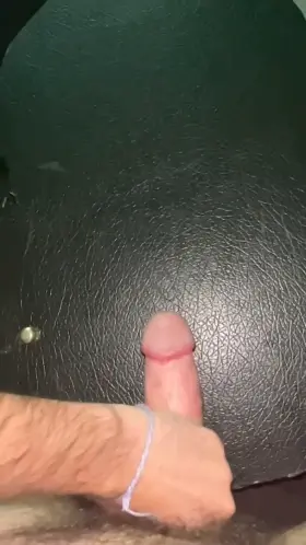 Roadtrip in the northwest! This cock takes travel suggestions, and maybe, travel partners ;) Guitar case for scale.