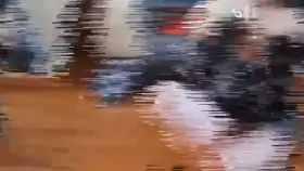 A little show to lighten the Monday mood