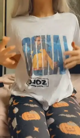 [oc] 🥰💖 smash or pass?