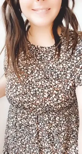 Warning: put on sunglasses before watching. My pale skin is too bright in this morning light.