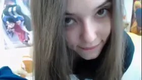 Beautiful girl gets herself off