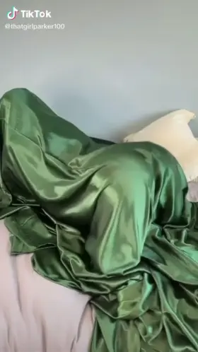 Twerking under my sheets