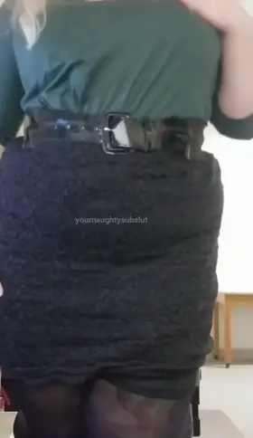 People had liked my outfit yesterday, so how about a tease of me on it [OC]