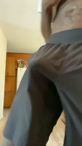 These Lululemon shorts always get me hard