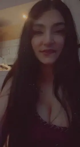 Make me your goddess 😈👑