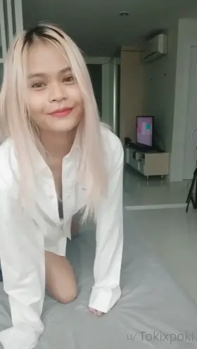 I love wearing the clothes you left behind at my place 😙