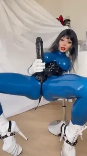 Blue latex BBC POV 🖤
