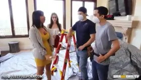 LaSirena Wants An Anal Quicky!