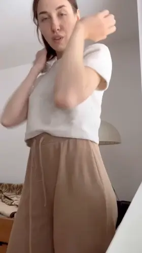 I love the way u moan when we make love