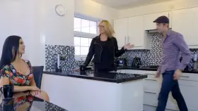 Jasmine Jae brings stepsiblings closer together