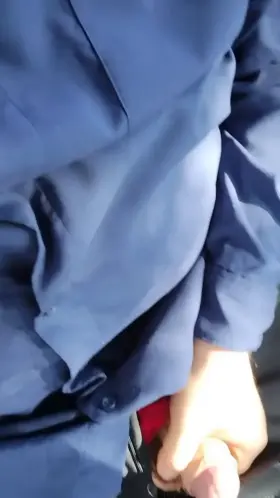 [37] look who wanted to come out and say hello heh wave to the nice people big boy. You can 